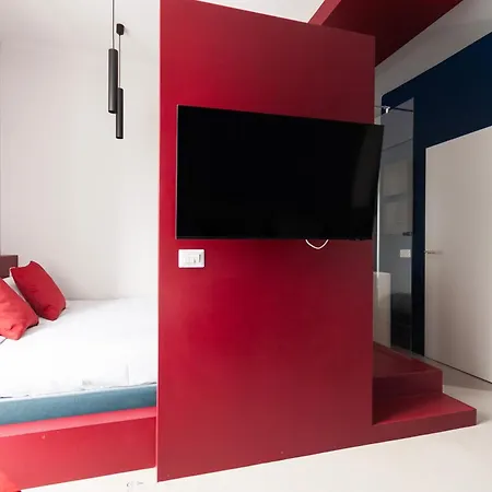Youhosty - Bassano Del Grappa 1 * Milan